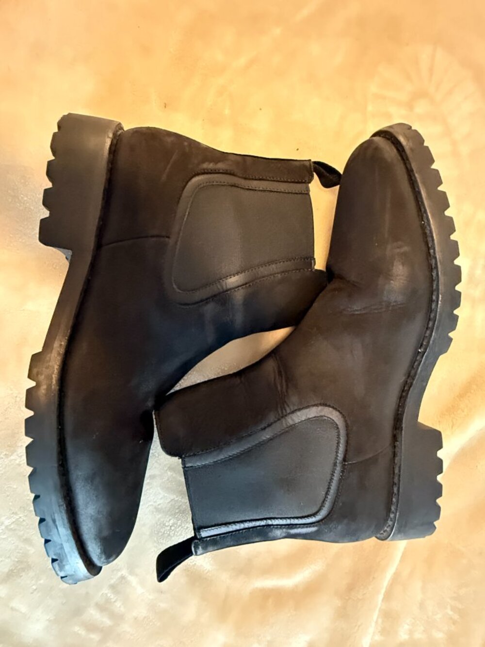 Thursday Boots Black Chelsea Boots Size 11 Gorgeous Everyday Wear Boots - Picture 15 of 16